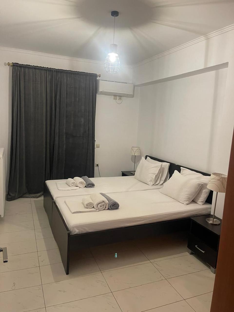 Leone Luxury Villas Kalamákion Esterno foto