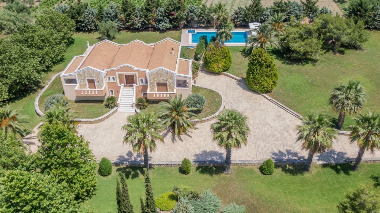 Leone Luxury Villas Kalamákion Esterno foto