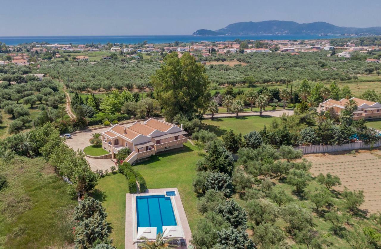 Leone Luxury Villas Kalamákion Esterno foto